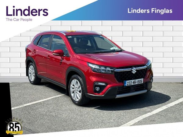 Suzuki SX4 S-Cross Hatchback, Petrol, 2023, Red