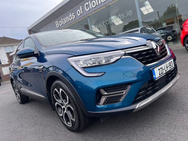 Renault Arkana Hatchback, Petrol, 2022, Blue
