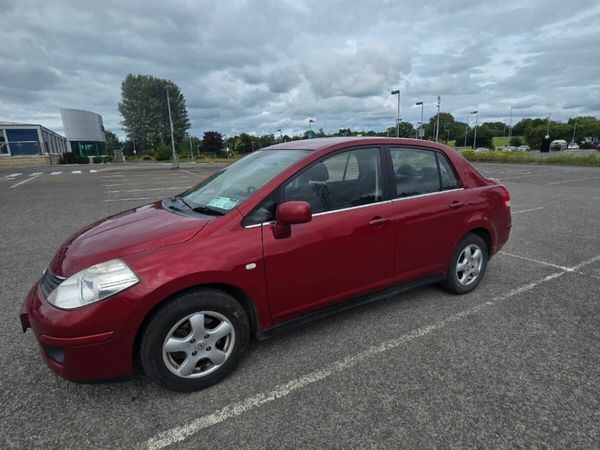 Nissan Tiida Saloon, Petrol, 2007, Red