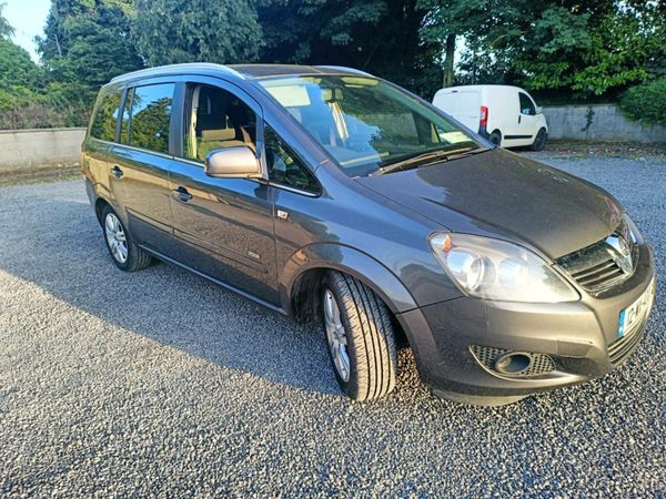 Vauxhall Zafira MPV, Diesel, 2012, Grey