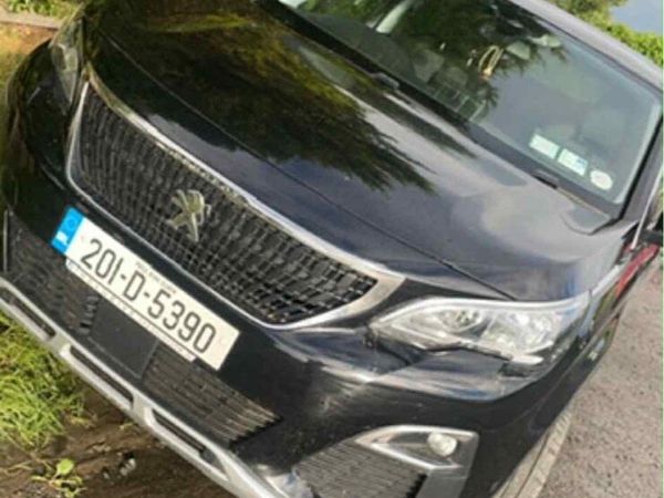Peugeot 3008 MPV, Diesel, 2020, Black