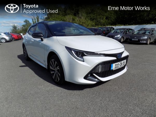Toyota Corolla Hatchback, Petrol Hybrid, 2022, White