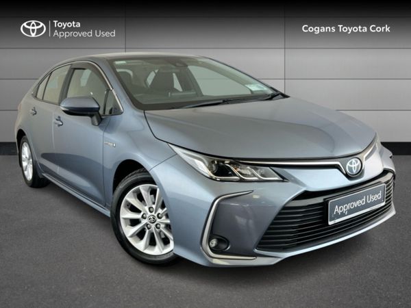 Toyota Corolla Saloon, Petrol Hybrid, 2022, Grey