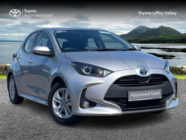 Toyota Yaris Hatchback, Petrol Hybrid, 2022, Grey