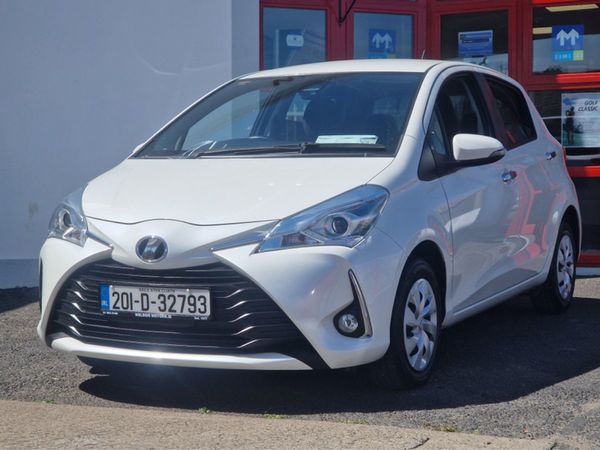 Toyota Yaris Hatchback, Petrol, 2020, White