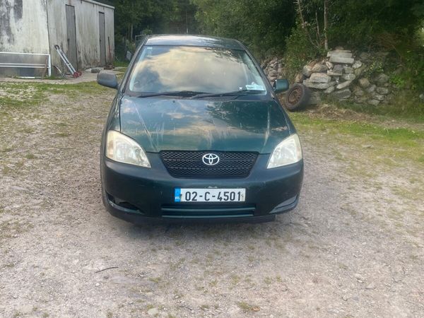 Toyota Corolla Hatchback, Petrol, 2002, Green
