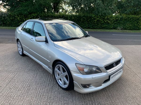Lexus IS Saloon, Petrol, 2005, Silver