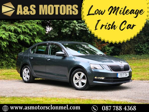 Skoda Octavia Saloon, Diesel, 2017, Grey