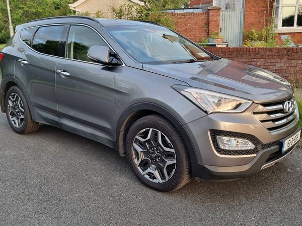 Hyundai Santa Fe SUV, Diesel, 2015, Silver