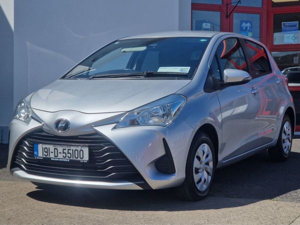 Toyota Yaris Hatchback, Petrol, 2019, Silver
