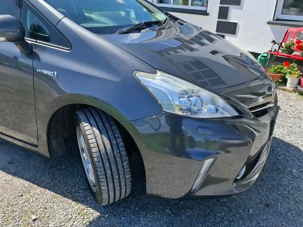 Toyota Prius MPV, Petrol Hybrid, 2011, Grey