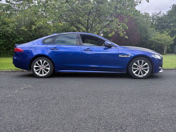 Jaguar XF Saloon, Diesel, 2017, Blue