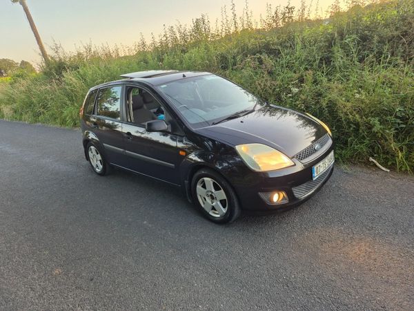 Ford Fiesta Hatchback, Petrol, 2007, Black