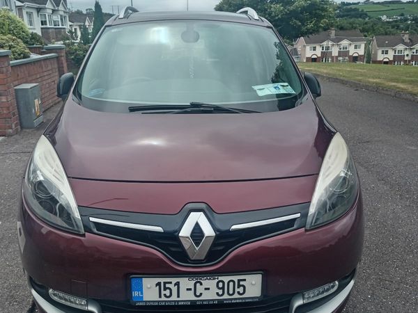 Renault Grand Scenic MPV, Diesel, 2015, Red