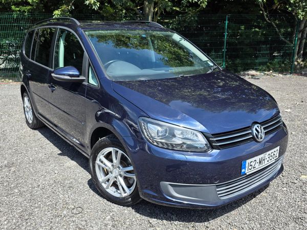 Volkswagen Touran MPV, Petrol, 2015, Blue