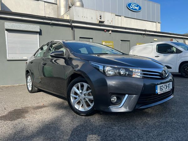 Toyota Corolla Saloon, Diesel, 2016, Grey