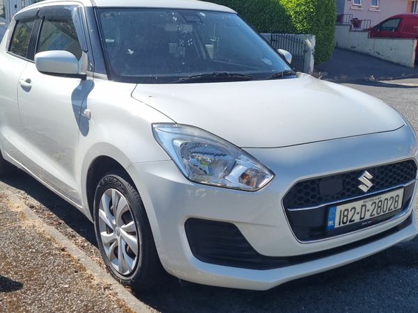 Suzuki Swift Hatchback, Petrol, 2018, White