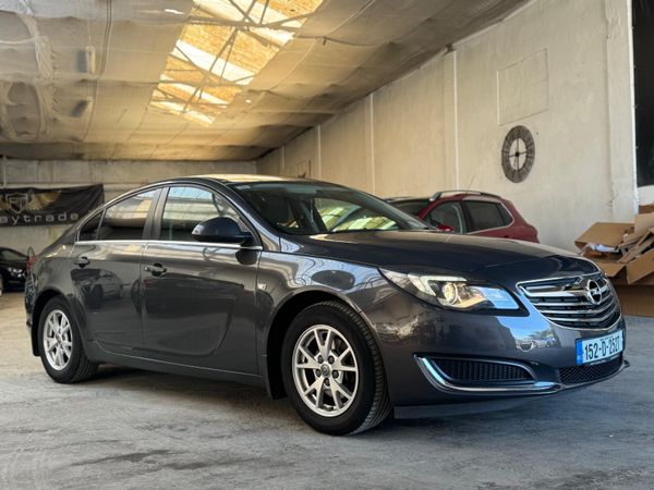 Opel Insignia Hatchback, Diesel, 2015, Grey