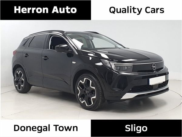 Opel Grandland SUV, Petrol, 2023, Black