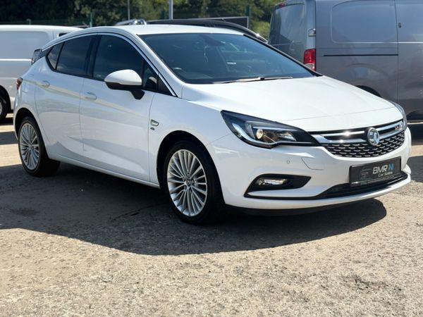 Vauxhall Astra Hatchback, Diesel, 2017, White