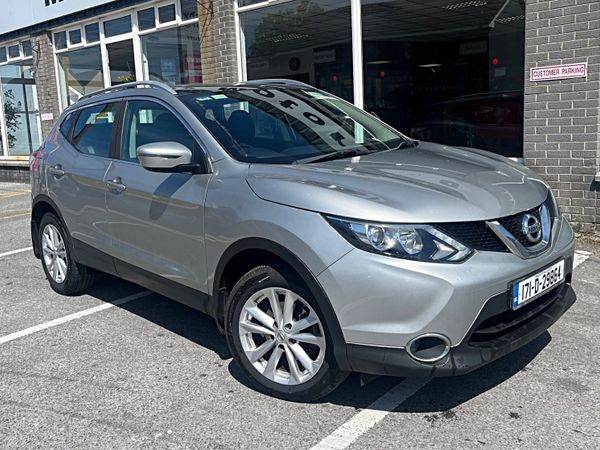 Nissan Qashqai SUV, Diesel, 2017, Grey