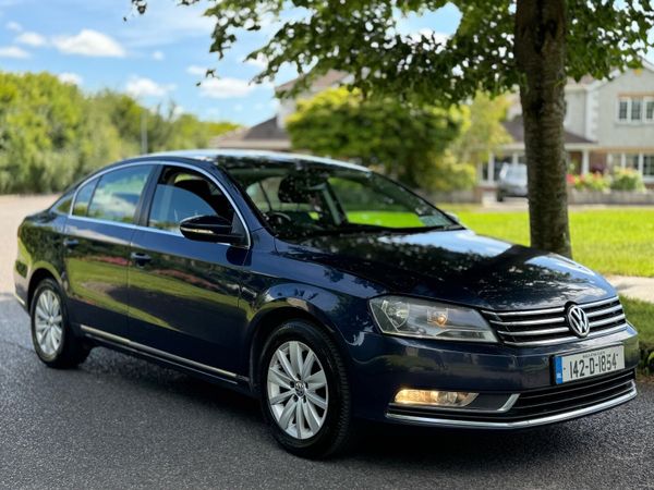 Volkswagen Passat Saloon, Diesel, 2014, Blue