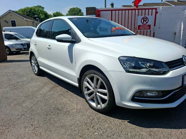 Volkswagen Polo Hatchback, Diesel, 2015, White