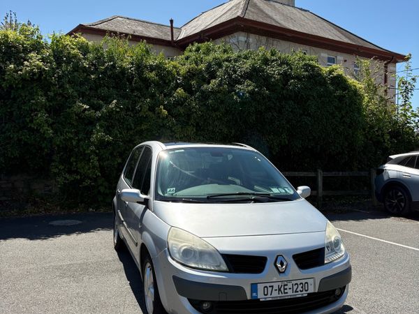 Renault Scenic MPV, Petrol, 2007, Silver