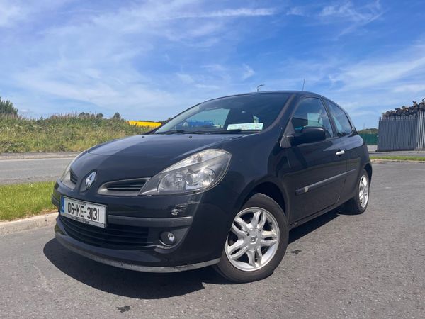 Renault Clio Hatchback, Petrol, 2006, Black