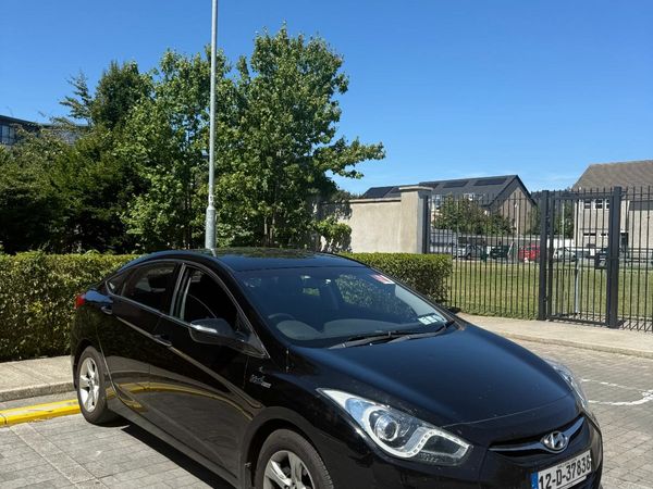 Hyundai i40 Saloon, Diesel, 2012, Black