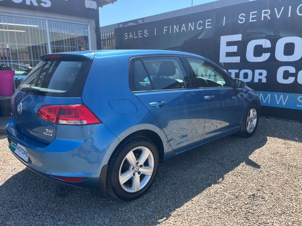 Volkswagen Golf Hatchback, Petrol, 2016, Blue