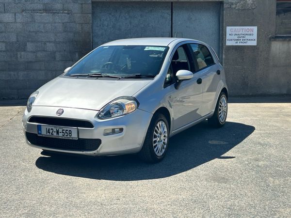 Fiat Punto Hatchback, Petrol, 2014, Grey
