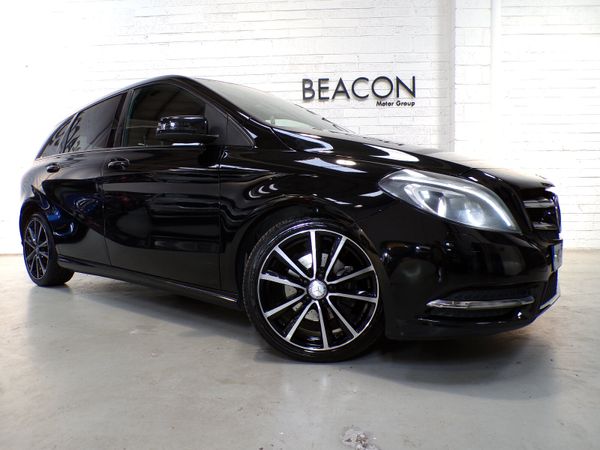 Mercedes-Benz B-Class Hatchback, Petrol, 2014, Black