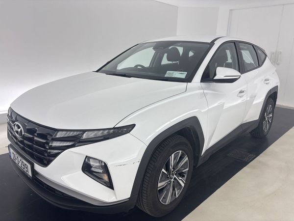 Hyundai Tucson SUV, Petrol Hybrid, 2021, White