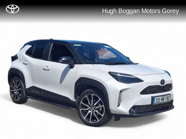 Toyota Yaris Hatchback, Petrol Hybrid, 2023, White
