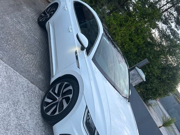Volkswagen Arteon Hatchback, Diesel, 2019, White