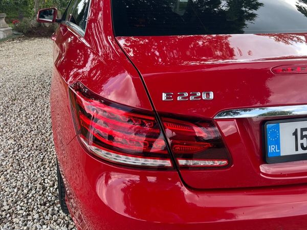 Mercedes-Benz E-Class Coupe, Diesel, 2015, Red