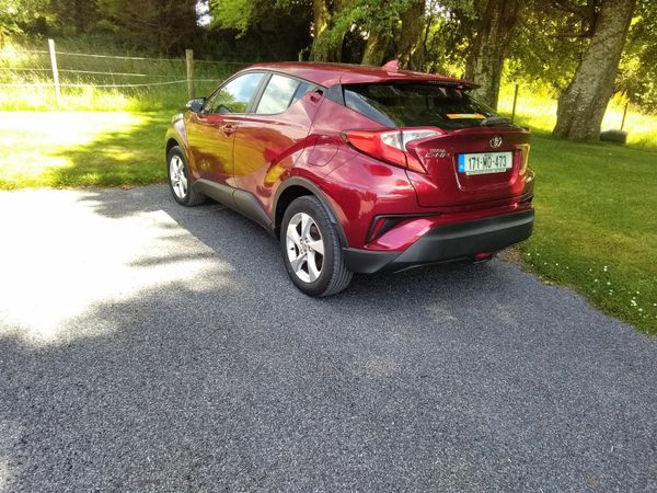 Toyota C-HR Hatchback, Petrol, 2017, Red