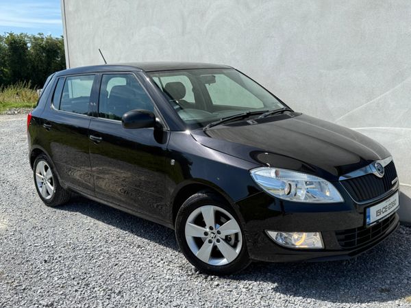 Skoda Fabia Hatchback, Diesel, 2015, Black