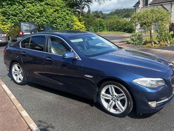 BMW 5-Series Saloon, Diesel, 2010, Blue