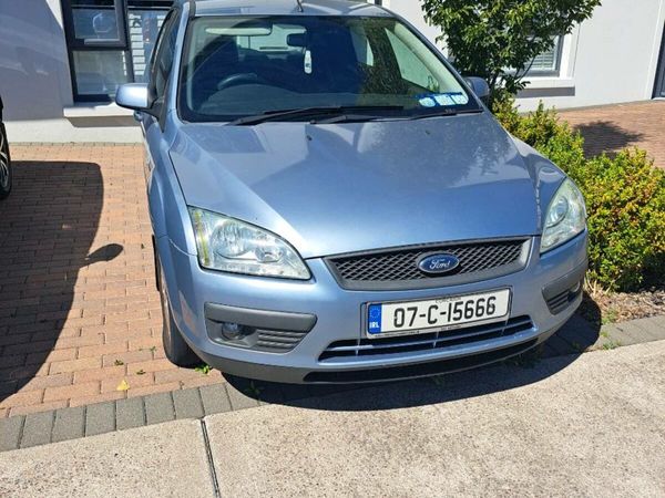 Ford Focus Hatchback, Petrol, 2007, Blue