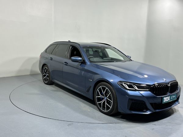 BMW 5-Series Estate, Petrol Hybrid, 2024, Blue