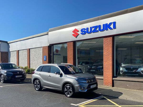 Suzuki Vitara SUV, Petrol Hybrid, 2022, Grey