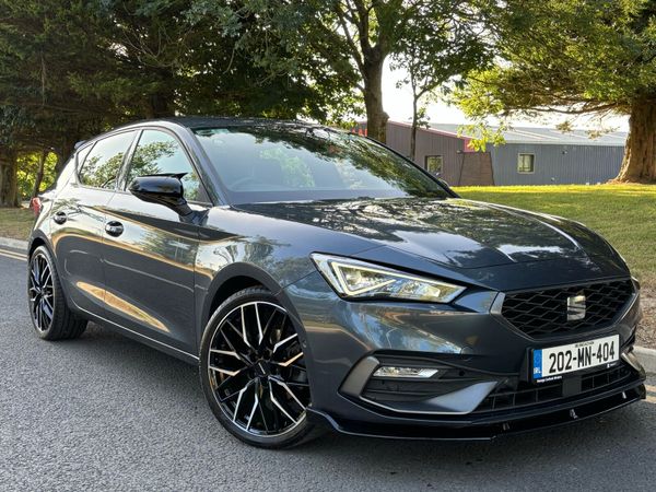 SEAT Leon Hatchback, Diesel, 2020, Grey