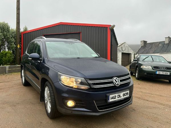 Volkswagen Tiguan SUV, Diesel, 2014, Blue
