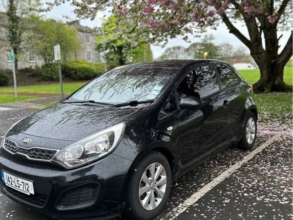 Kia Rio Hatchback, Petrol, 2014, Black