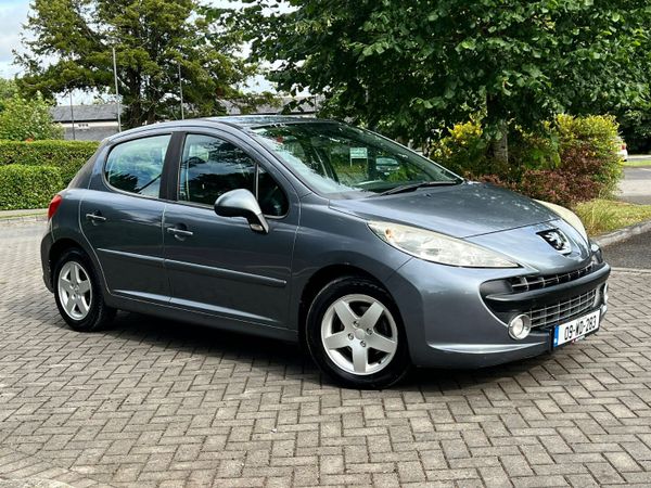 Peugeot 207 Hatchback, Diesel, 2009, Grey