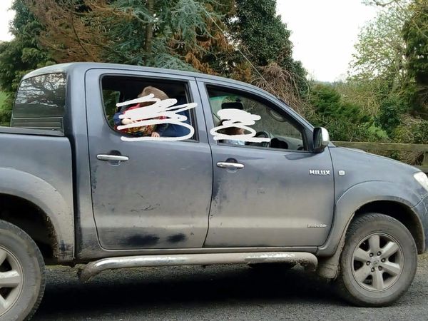 Toyota Hilux Crew Cab, Diesel, 2010, Grey