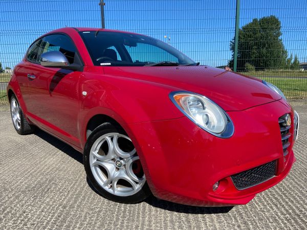 Alfa Romeo Mito Hatchback, Petrol, 2012, Red