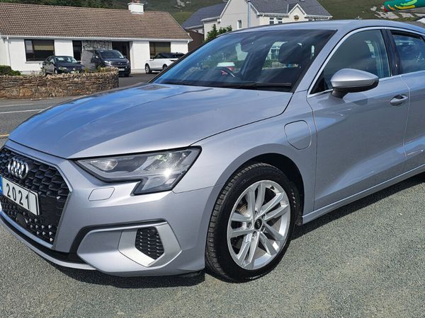 Audi A3 Hatchback, Petrol Hybrid, 2021, Silver